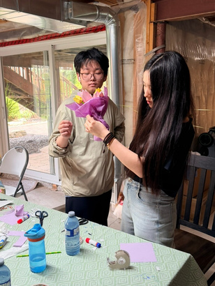 Mother’s Day Art Workshop: workshop moment 1